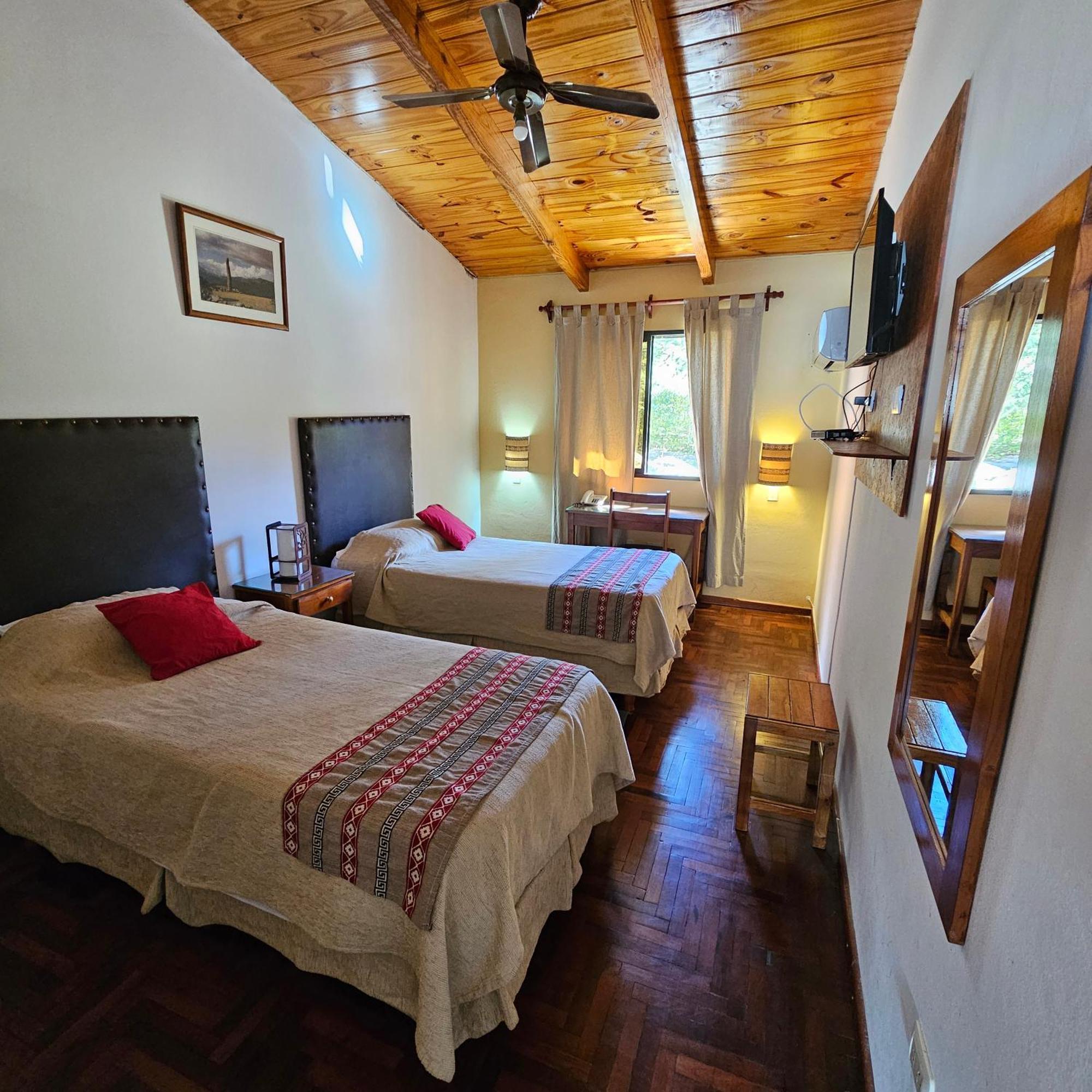 Hotel Tafi Tafí del Valle エクステリア 写真